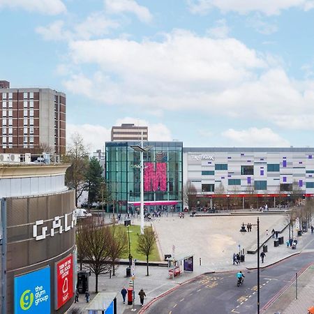 Cresta House - Modern Apartments Luton  Exteriér fotografie